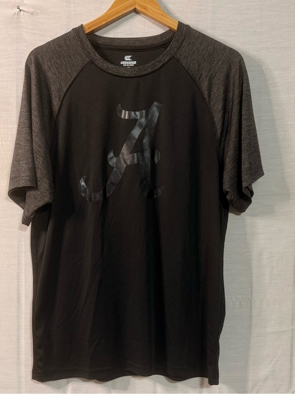 Alabama Crimson Tide Colosseum Men’s L Black Gray Performance Shirt